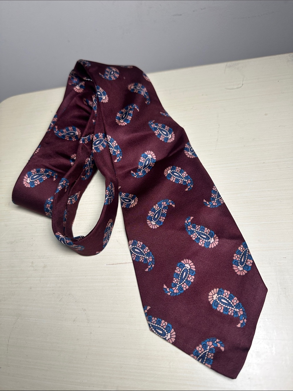 Robert Talbott Men's Paisley Silk Tie Burgundy